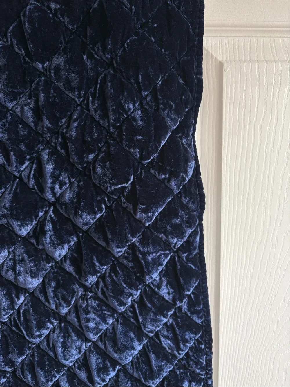 Lot 2 Pottery Barn Dark‎ Blue Velvet Lattice Stitch Quilted Pillow Shams Covers